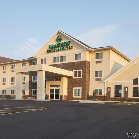 超豪华住宿套房酒店 Mount Horeb 外观 照片